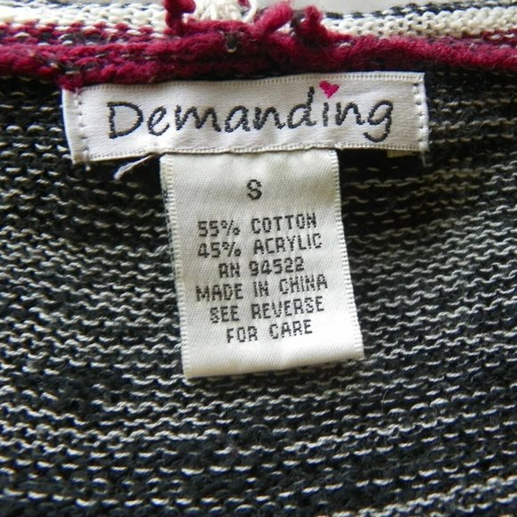 Demanding Women's Size Small S Coloful Tribal Hooded Sweater Q6 - Picture 3 of 3